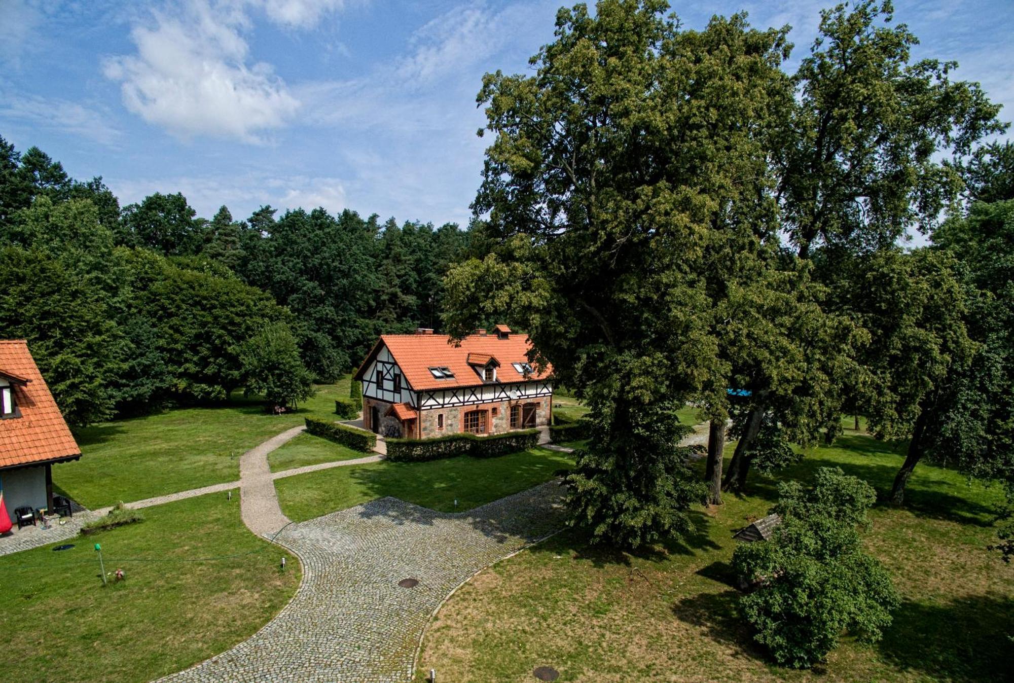 Bed and Breakfast Lesniczowka Nibork à Nidzica Extérieur photo