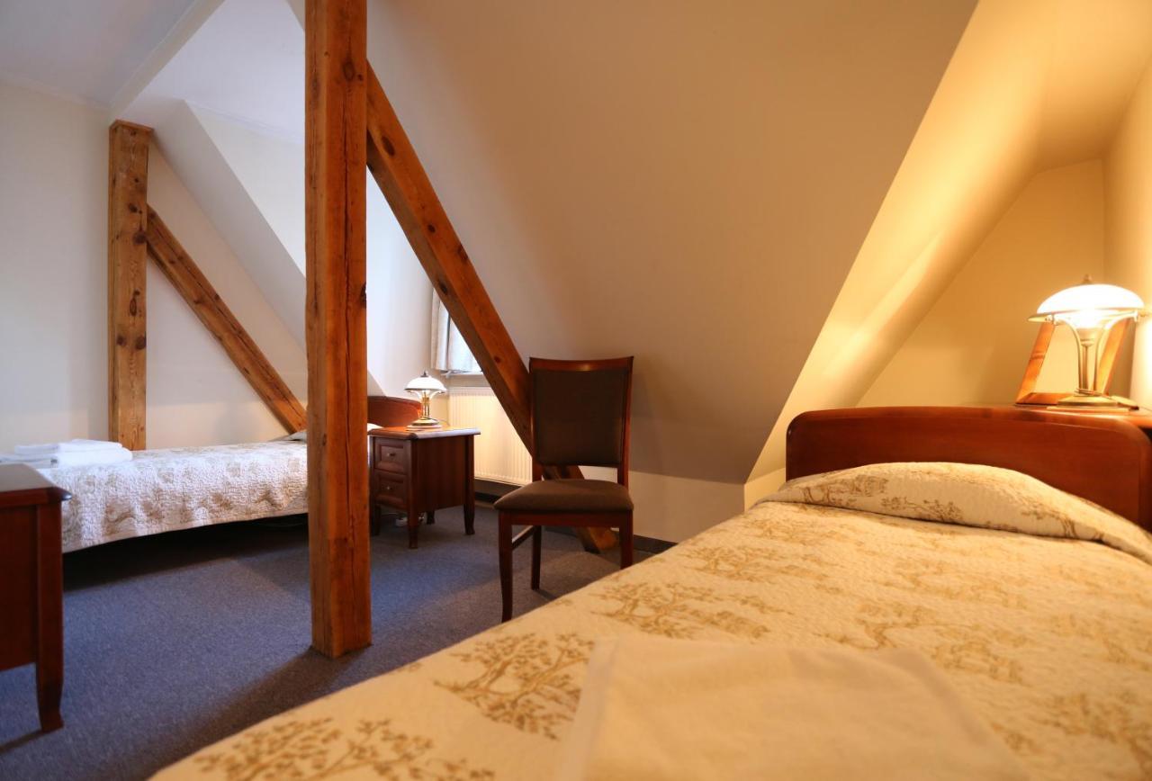 Bed and Breakfast Lesniczowka Nibork à Nidzica Extérieur photo